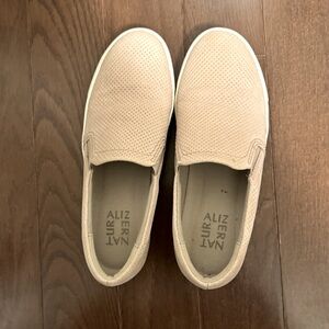 Light pink naturalizer slip on shoes